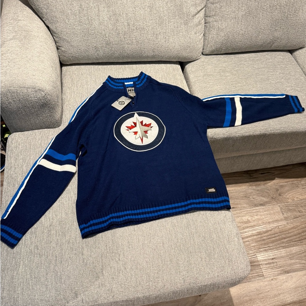 NHL Winnipeg Jets Brand New Knitted Sweater $100 OBO Size XXL - Picture 3 of 7